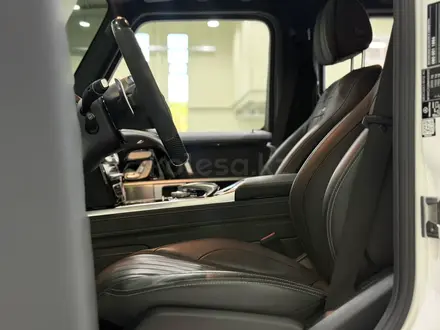 Mercedes-Benz G 63 AMG 2022 года за 99 999 999 тг. в Алматы – фото 25