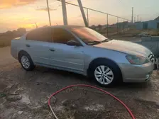 Nissan Altima, 2002