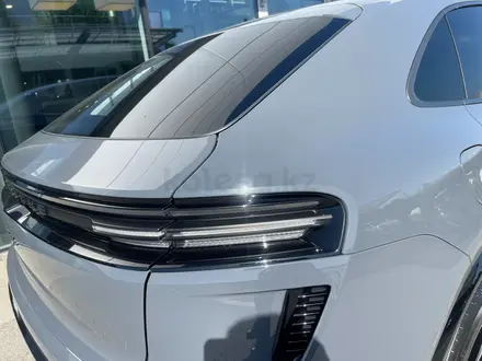 Porsche Macan 2024 года за 75 000 000 тг. в Алматы – фото 9