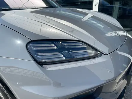 Porsche Macan 2024 года за 75 000 000 тг. в Алматы – фото 10
