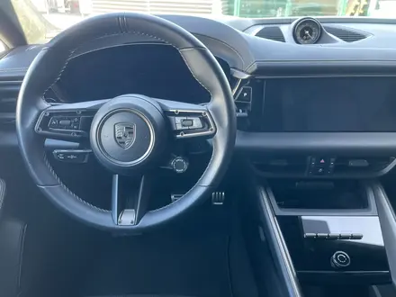Porsche Macan 2024 года за 75 000 000 тг. в Алматы – фото 13