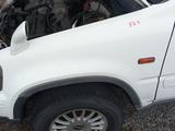 Крыло левое Honda CR-V RD1 за 60 000 тг. в Усть-Каменогорск