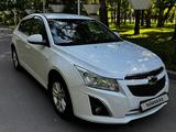 Chevrolet Cruze 2013 года за 4 400 000 тг. в Алматы – фото 2