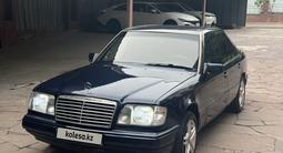 Mercedes-Benz E 280 1993 года за 2 450 000 тг. в Алматы