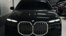 BMW 740 2022 года за 80 000 000 тг. в Шымкент – фото 2