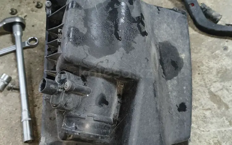 Корпус воздушного фильтра 1.8 за 20 000 тг. в Алматы