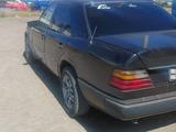 Mercedes-Benz E 250 1990 года за 1 500 000 тг. в Рудный – фото 4