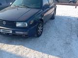 Volkswagen Vento 1995 года за 1 450 000 тг. в Караганда – фото 2