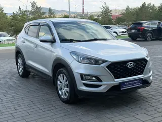 Hyundai Tucson Travel 2.0 AT 4WD