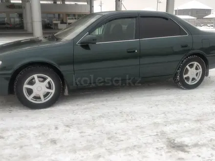 Toyota Camry 2000 года за 3 600 000 тг. в Алматы – фото 4