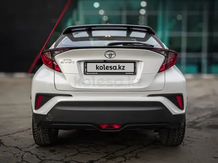 Toyota C-HR 2019 года за 11 990 000 тг. в Алматы – фото 5