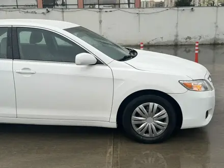 Toyota Camry 2011 года за 3 500 000 тг. в Атырау – фото 3