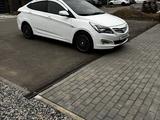 Hyundai Accent 2015 года за 4 000 000 тг. в Петропавловск – фото 2