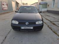 Volkswagen Golf 2000 годаfor2 300 000 тг. в Усть-Каменогорск