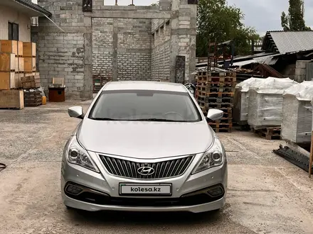 Hyundai Grandeur 2015 года за 8 500 000 тг. в Алматы – фото 2