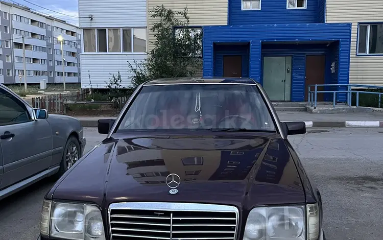 Mercedes-Benz E 220 1994 годаүшін2 000 000 тг. в Сатпаев