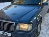 Mercedes-Benz E 200 1993 годаfor1 000 000 тг. в Астана – фото 4