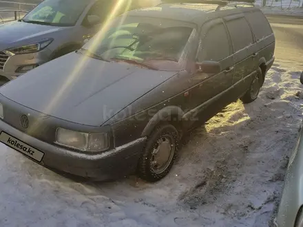 Volkswagen Passat 1990 года за 1 950 000 тг. в Астана – фото 3