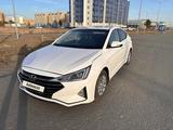 Hyundai Elantra 2019 года за 7 300 000 тг. в Семей – фото 2