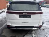 Kia Carnival 2022 года за 22 700 000 тг. в Алматы – фото 2