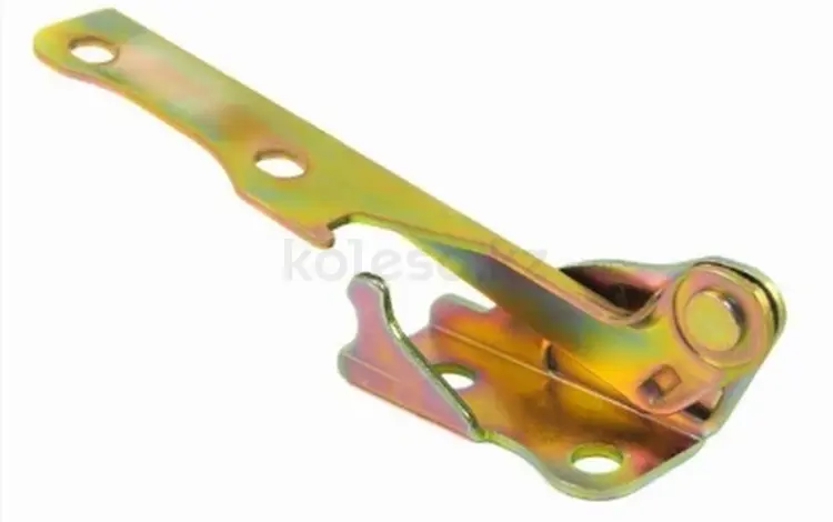 Петля капота за 3 500 тг. в Астана