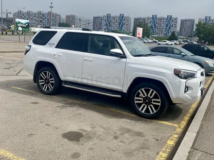 Toyota 4Runner 2019 года за 21 000 000 тг. в Алматы – фото 4