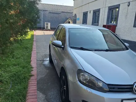 Volkswagen Golf 2010 года за 4 400 000 тг. в Тараз – фото 2