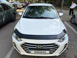 Hyundai Elantra 2018 года за 6 400 000 тг. в Алматы – фото 3
