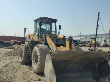 Аренда Фронтального Погрузчика 3м³ в Алматы