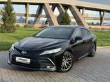 Toyota Camry 2021 года за 18 500 000 тг. в Алматы