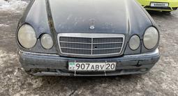 Mercedes-Benz E 230 1996 года за 1 950 000 тг. в Караганда