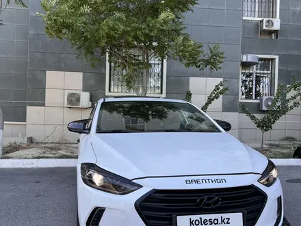 Hyundai Elantra 2017 года за 7 700 000 тг. в Актау – фото 2