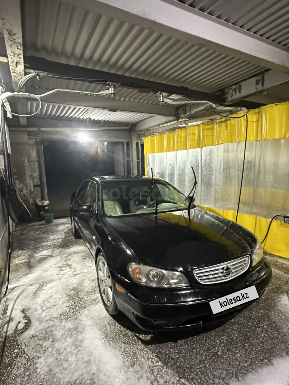 Nissan Maxima, 2004
