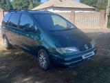 Volkswagen Sharan 1997 года за 1 500 000 тг. в Шымкент