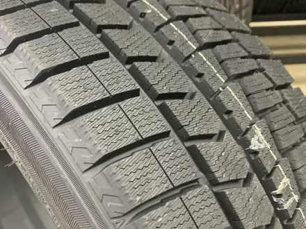 245/40R19 DUNLOP за 89 000 тг. в Алматы – фото 2