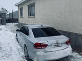 Volkswagen Passat 2013 года за 4 900 000 тг. в Атырау