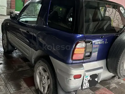 Toyota RAV4 1997 года за 2 500 000 тг. в Алматы – фото 4