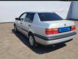 Volkswagen Vento 1993 года за 1 200 000 тг. в Алматы – фото 3