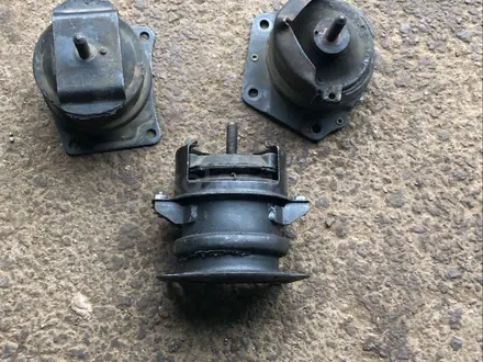 ПОДУШКА ДВИГАТЕЛЯ ПЕРЕДНЯЯ HONDA ODYSSEY за 25 000 тг. в Астана