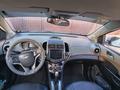 Chevrolet Aveo 2013 года за 2 400 000 тг. в Актобе – фото 7