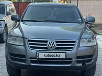 Volkswagen Touareg 2005 годаүшін4 800 000 тг. в Алматы