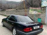Mercedes-Benz E 280 1997 года за 3 100 000 тг. в Алматы – фото 2
