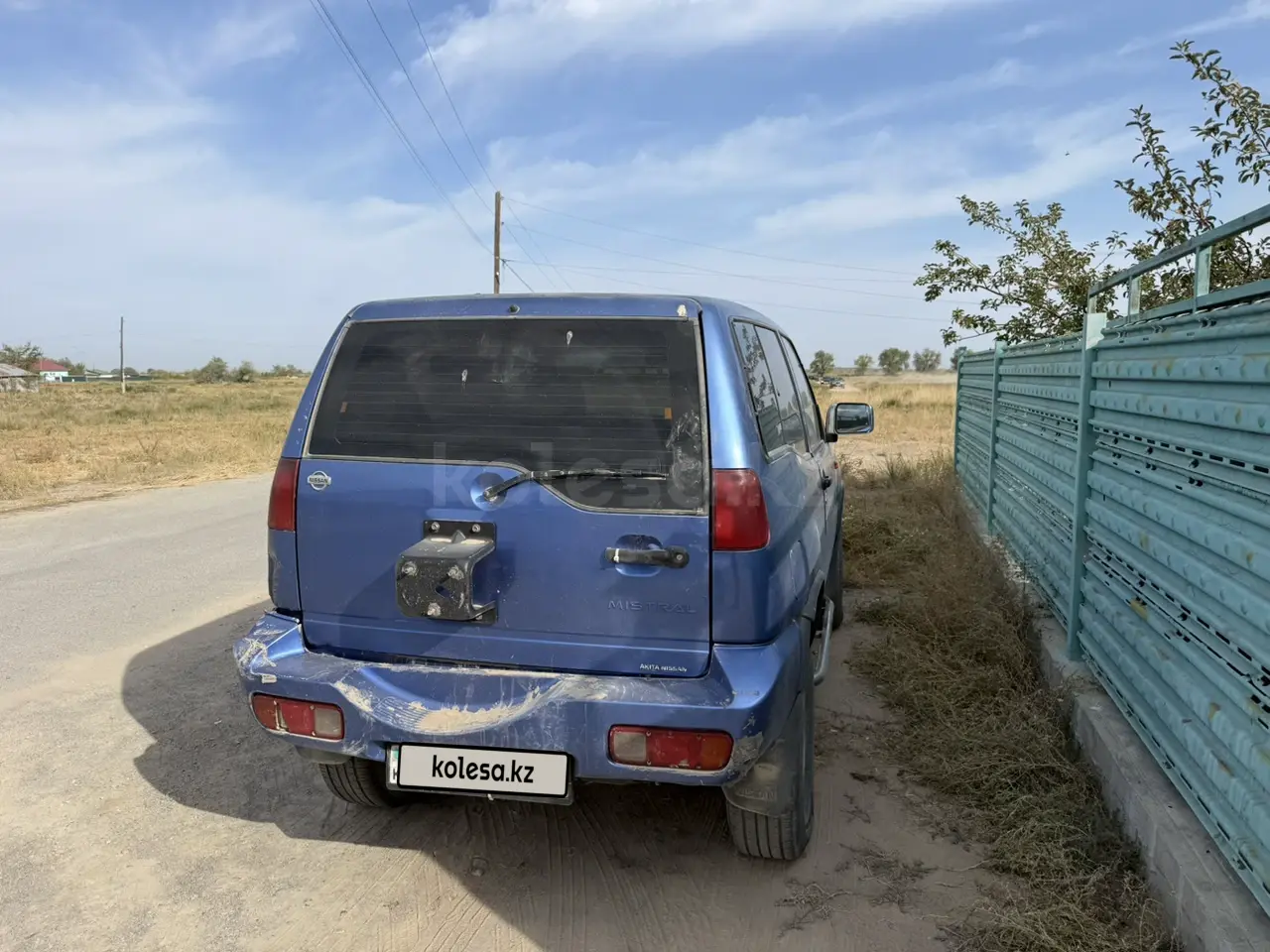 Nissan Mistral, 1997