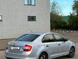 Skoda Rapid 2014 года за 2 500 000 тг. в Уральск – фото 3