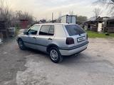 Volkswagen Golf 1994 года за 1 250 000 тг. в Есик – фото 2