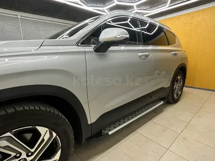 Hyundai Santa Fe 2023 года за 17 800 000 тг. в Астана – фото 5