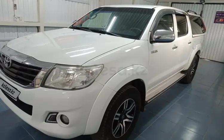 Toyota Hilux 2014 годаүшін13 200 000 тг. в Актобе