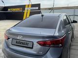 Hyundai Accent 2019 года за 6 500 000 тг. в Атырау – фото 3