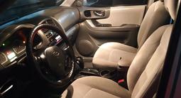Hyundai Santa Fe 2005 годаүшін4 200 000 тг. в Караганда – фото 3
