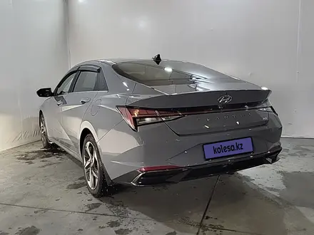 Hyundai Elantra 2021 года за 10 720 000 тг. в Усть-Каменогорск – фото 7